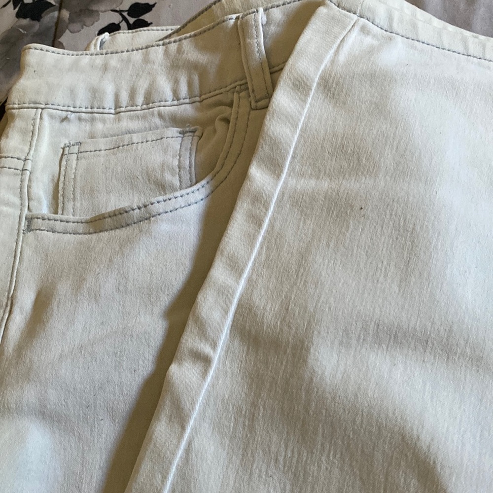 Forever21 Size29 White Skinny jeans